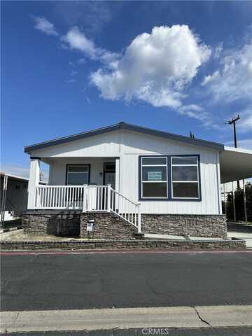 21500 Lassen Street, Chatsworth, CA 91311