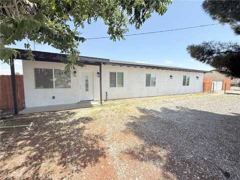 11921 4th Avenue, Hesperia, CA 92345