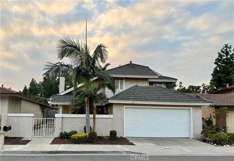 43 Sparrowhawk, Irvine, CA 92604