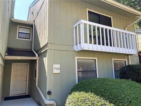 739 Hanover Lane SE, Marietta, GA 30067