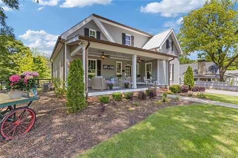 527 Main Street, Suwanee, GA 30024