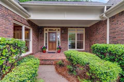 9395 Clublands Drive, Alpharetta, GA 30022
