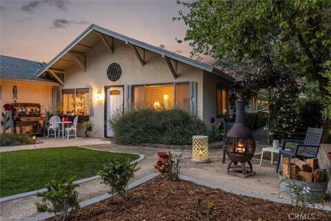 9172 Palomar Avenue, Atascadero, CA 93422