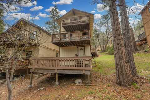2368 Pine Drive, Running Springs, CA 92382