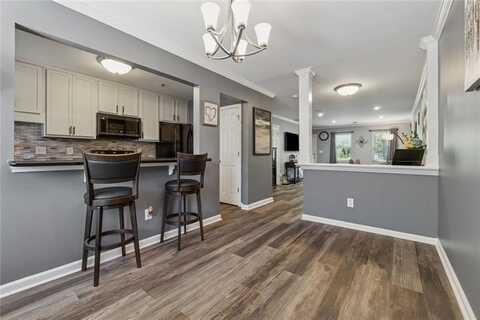 135 North River Drive, Atlanta, GA 30350