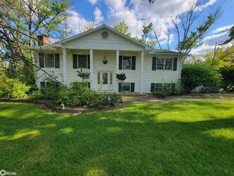 304 Pike Road, Ottumwa, IA 52501