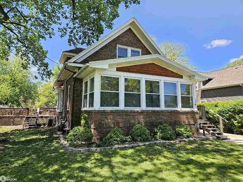 1201 S Starr Avenue, Burlington, IA 52601
