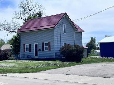 610 E 5th Street, Tama, IA 52339