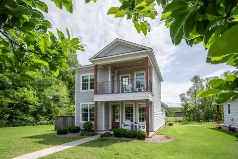 114 Nash Circle, Oxford, MS 38655