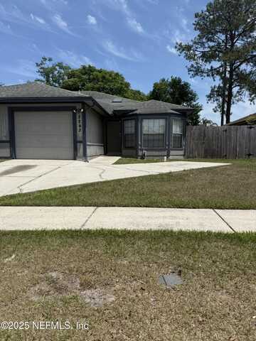 2243 IRONSTONE Drive E, Jacksonville, FL 32246