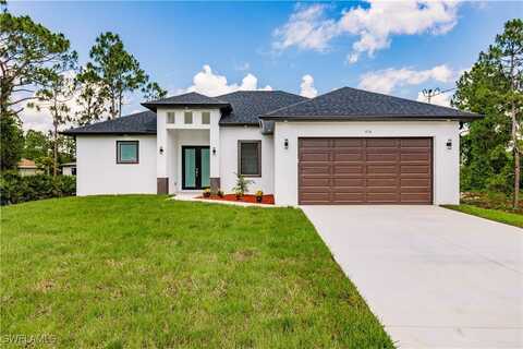 3005 28th Street SW, Lehigh Acres, FL 33976