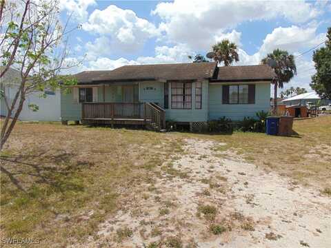 2917 13th Street W, Lehigh Acres, FL 33971