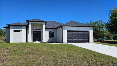 812 Hibiscus Avenue, Lehigh Acres, FL 33972