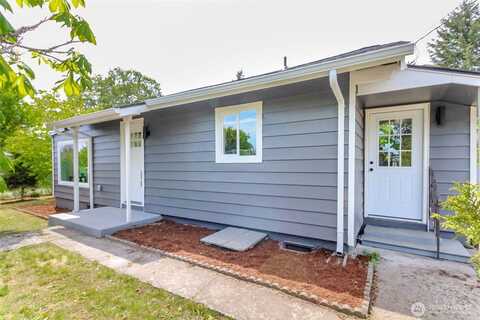 9320 Lexington Avenue SW, Lakewood, WA 98499