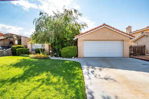 3181 Sabre Street, Rosamond, CA 93560