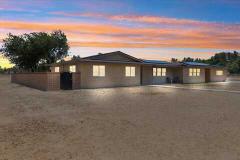 44850 E 43rd Street, Lancaster, CA 93535