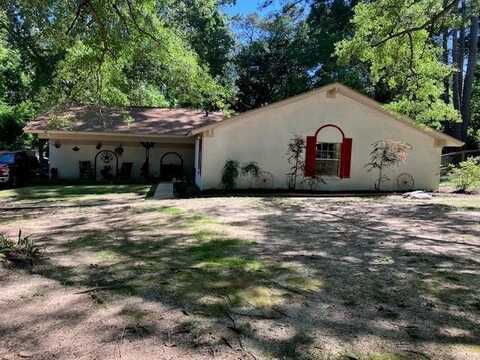 2231 PINECREST DR, Nacogdoches, TX 75965