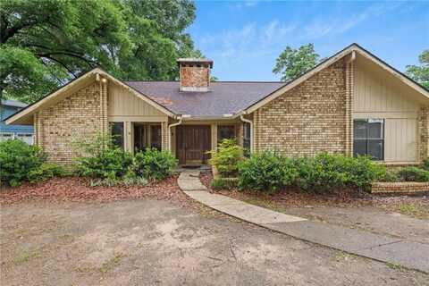 562 Vaughn Drive N, Satsuma, AL 36572
