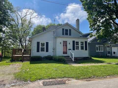 236 CHESTNUT Street, Girard, PA 16417