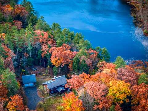 59 Horace Greeley Road, Amherst, NH 03031