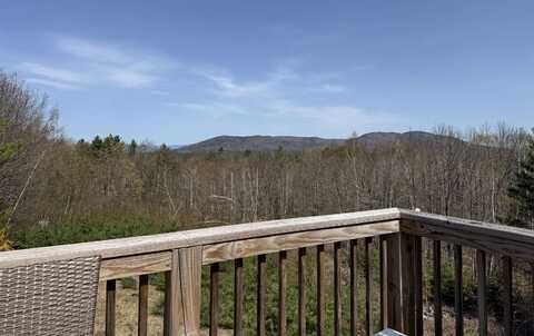 60 Effingham Road, Ossipee, NH 03864