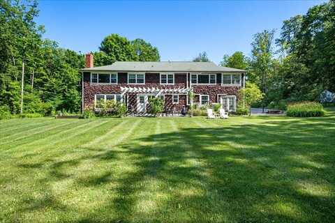 1295 Lime Kiln Road, Charlotte, VT 05445