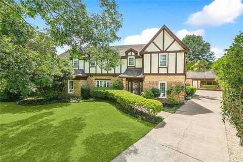 3649 RED OAK Court, New Orleans, LA 70131