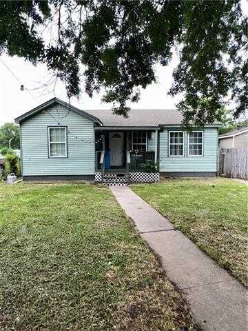 42 W CHALMETTE Circle, Chalmette, LA 70043