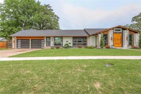 402 W Detroit Street, Broken Arrow, OK 74012