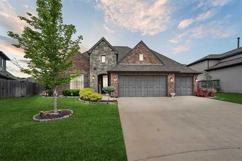 4605 S 187th Place, Tulsa, OK 74134