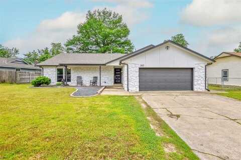 2605 E Dallas Street, Broken Arrow, OK 74014