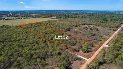 32 Briar Creek Road, Kingston, OK 73439