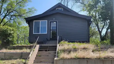 510 S WESTCOTT ST, Sioux City, IA 51106