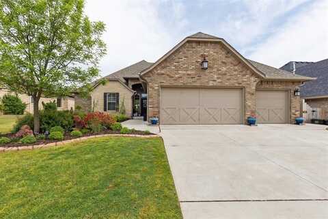 3040 Hunter Crest Drive, Edmond, OK 73034