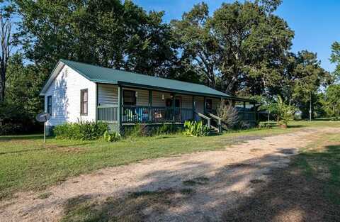 57 Grove Lane, Battiest, OK 74728