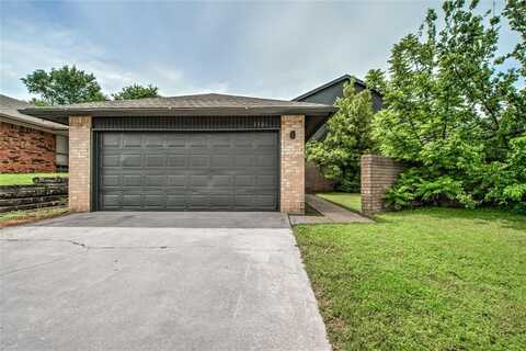 7301 Kings Manor Court, Oklahoma City, OK 73132