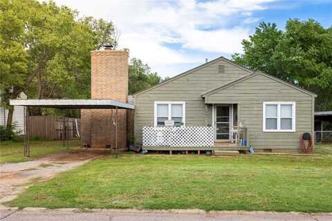 906 Halsey Drive, Elk City, OK 73644