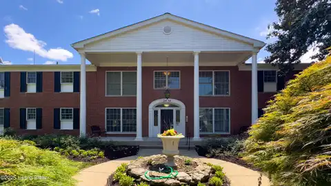 2454 Glenmary Ave, Louisville, KY 40204