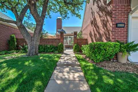 8650 N May Avenue, Oklahoma City, OK 73120
