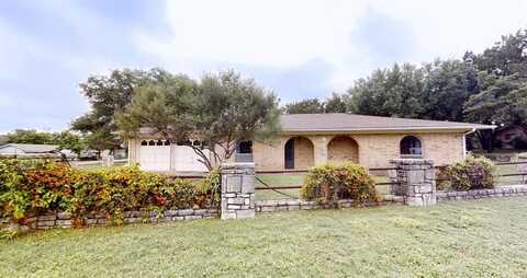 1103 Spanish Trail Drive, Granbury, TX 76048