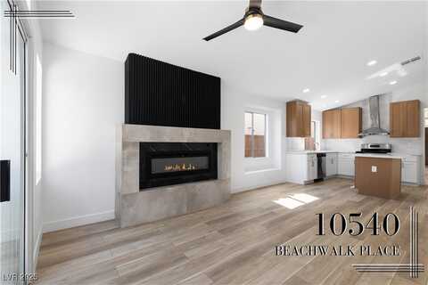 10540 Beachwalk Place, Las Vegas, NV 89144