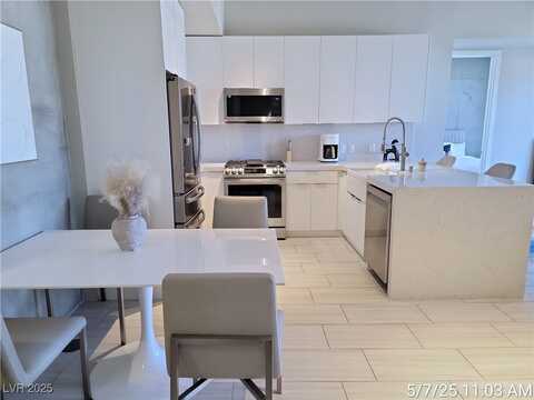 353 E Bonneville Avenue, Las Vegas, NV 89101