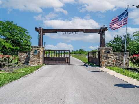 8631 SOUTHERN SHORES Court, Kemp, TX 75143