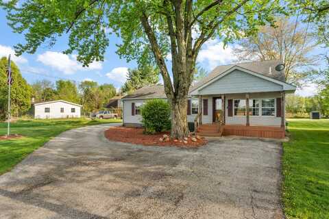 602 W St Rd 8, Hebron, IN 46341