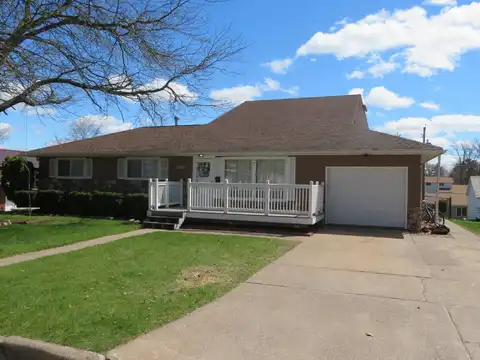 1709 8TH ST E, Merrill, WI 54452