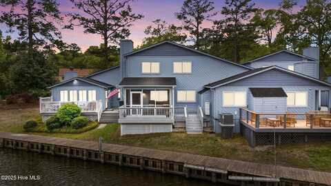 2 Harbour Walk, New Bern, NC 28562