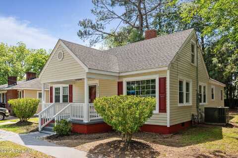 2532 Sunset Avenue, Greenville, NC 27834