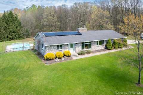 1475 10 Mile Road NE, Comstock Park, MI 49321