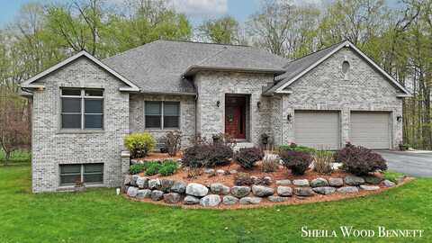 903 10 Mile Road NW, Sparta, MI 49345