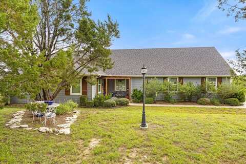 415 Grandview Drive, Granbury, TX 76049